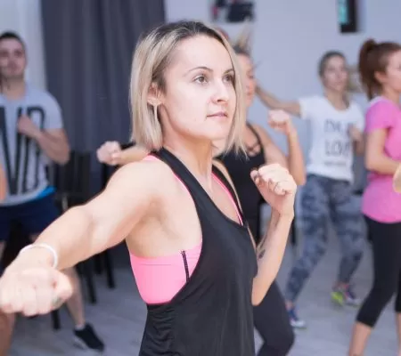oana balsanu 450x400 - Home